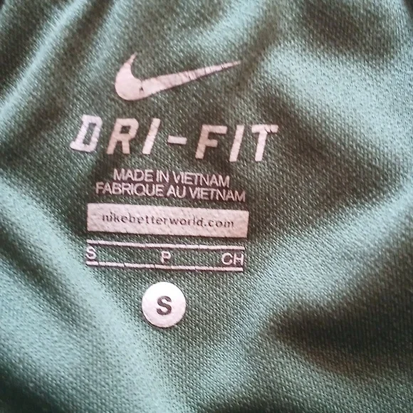 Nike Dri-FIT Green Performance Shorts - Brief Lined - Picture 2 of 5